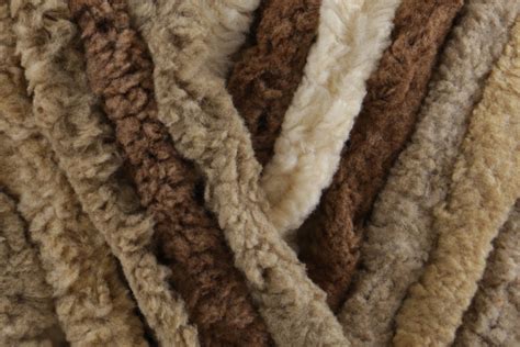 Bernat Blanket 10018 Sonoma made out of polyester